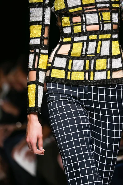 Look 45